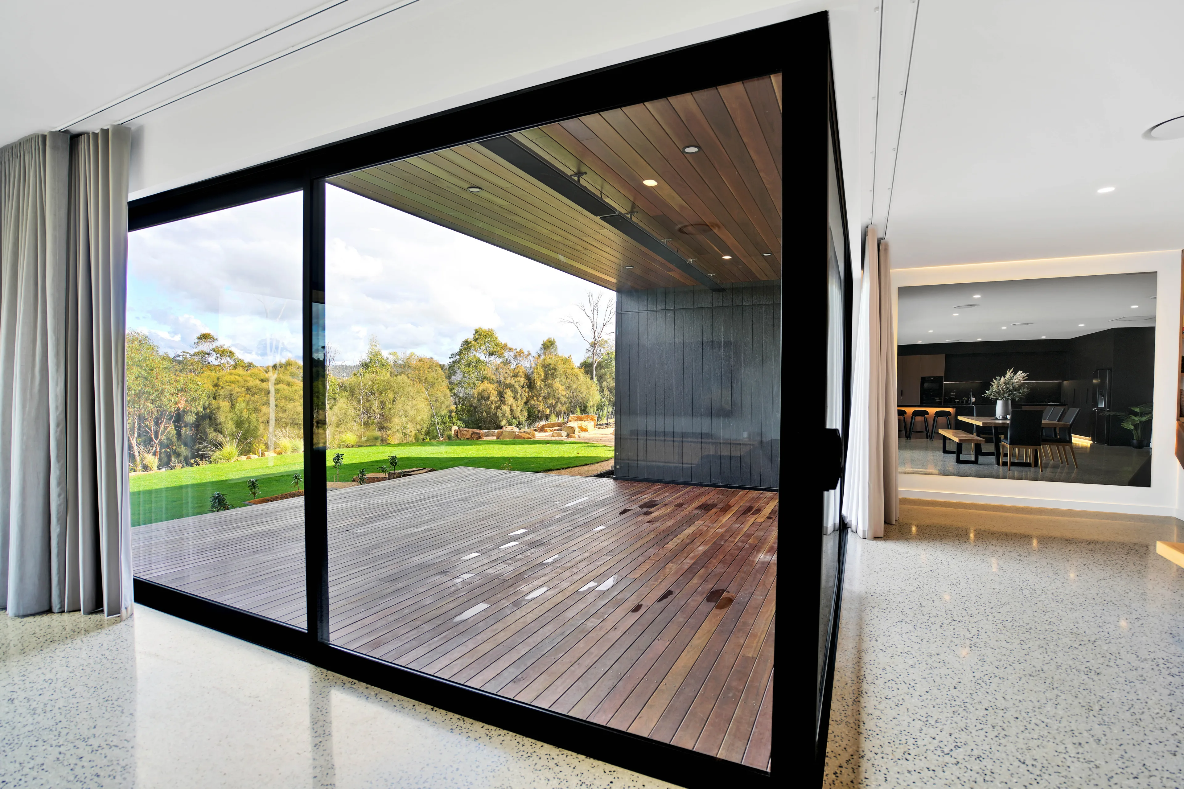 The HQ — a dark architectural new home in Launceston