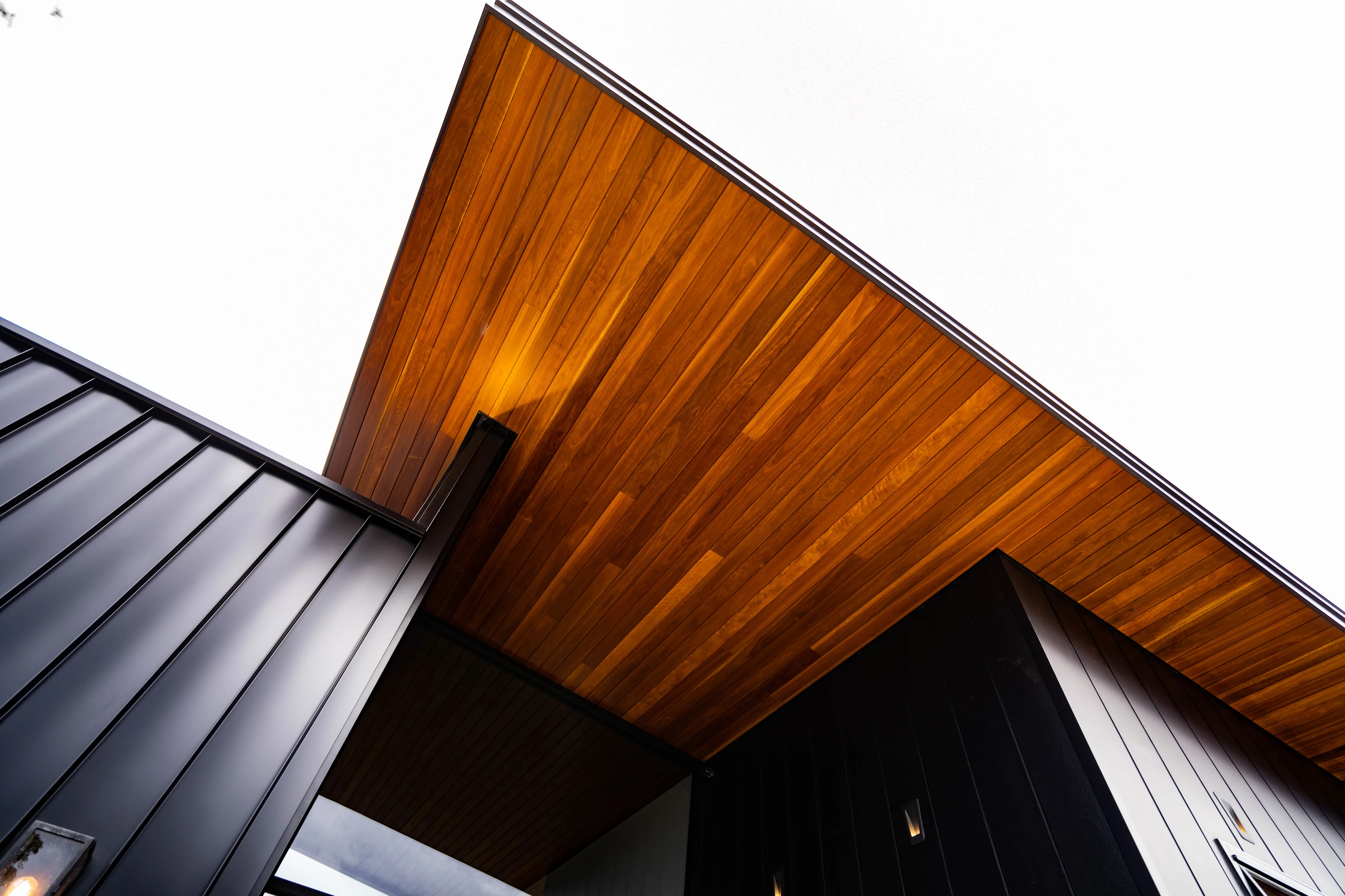 The HQ, West Launceston — New home by Darkitecture (image 6 of 15)